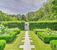 Others 2 1890's East Hampton Farmhouse in Amagansett Area!