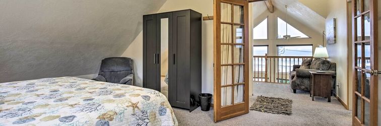 其他 Logan Road Lookout, Lincoln City Home w/ Game Room