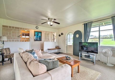 Others Hilo Home Base - 3 Miles to State Park & Beach!