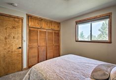 其他 5 Updated Farmhouse w/ Deck on Central Oregon Canal!