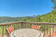 Lainnya Spacious Hideaway w/ Deck < 6 Mi to Ruidoso!