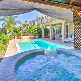 Primary image1Luxury San Diego Home w/ Pool, Spa & Views!,圣地牙哥县飯店