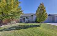 Others 4 Quaint Cul-de-sac Home - 14 Miles to Downtown Reno