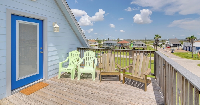 Khác 3BR Coastal Home ~ Less Than 1/4 Mile to Beach!