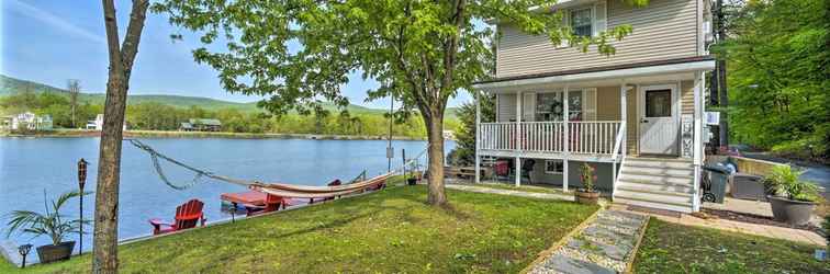 Lainnya Lake Luzerne Home w/ Fire Pit on Hudson River