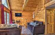 Khác 3 Secluded Conway Home w/ Theater Room & Hot Tub!