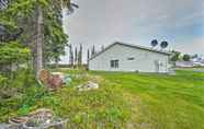 Others 3 Soldotna Home w/ Yard, Walk to Kenai River!