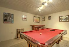 Others 2 Rustic Intervale Hideaway w/ Deck & Wooded Views!