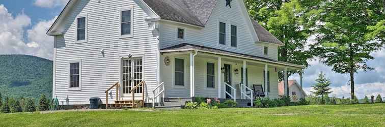 Lainnya Trailside Farmhouse w/ Spacious Yard & Views!