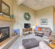 Others 4 Silverthorne Condo w/ Hot Tub & Trailhead Access!