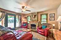 Others Cozy Home w/ Media Room: Short Walk to Taos Plaza!