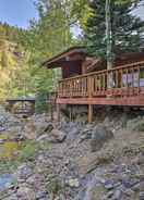 Imej utama The Shire Adventure Awaits: Cabin on Clear Creek