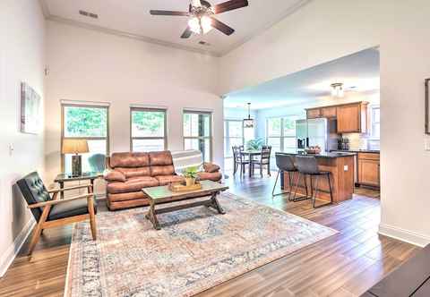 Others Family Friendly Calera Getaway w/ Game Room!