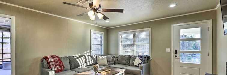 Others Fayetteville Vacation Rental - 2 Mi to Dtwn!