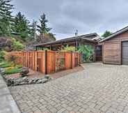 Lainnya 3 Quiet & Cozy Eureka Home Near Sequoia Park & Zoo!