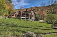 อื่นๆ Picture-perfect Vermont Mtn Cabin w/ Hot Tub!