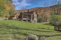 Others Picture-perfect Vermont Mtn Cabin w/ Hot Tub!