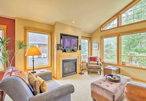 其他 Spacious Family Townhome: Walk to Beach & Downtown