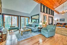 其他 Jamaica Escape ~ 2 Mi to Stratton Mountain!