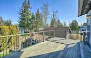 Others 4 Bellingham Vacation Rental w/ Private Deck