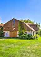 Imej utama Cozy Sister Bay Getaway in Converted Barn!