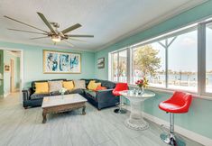 Lain-lain 3 Waterfront Getaway w/ Pool & Dock - Walk to Beach!