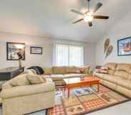 Others 4 Cozy Bartlett Condo w/ Deck, Resort Amenities