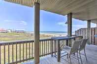 Lainnya Surfside Beach Retreat w/ Deck & Ocean Views