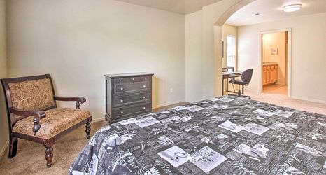 Others 2 Bend Home w/ Private Yard, ~ 2 Mi to Downtown!