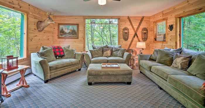 Lainnya Spacious Mtn Cabin on 7 Private Acres in Athol!