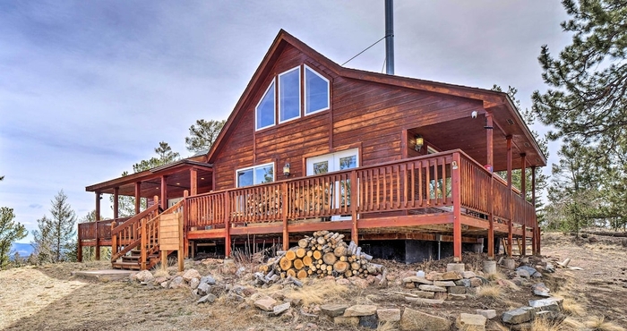 Lain-lain Grand Jefferson Home w/ Stunning Mtn Views!