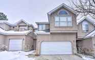 Lain-lain 5 Spacious Cottonwood Heights Home: Ski Nearby!