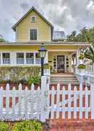 Imej utama Charming Historic Home - Walk to Waterfront!