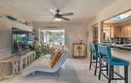 Lainnya 2 Port Charlotte Home on Canal: Beach Park 2 Mi