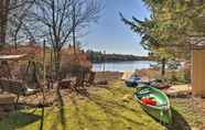 Lainnya 2 Lakefront Pocono Summit House w/ Hot Tub!