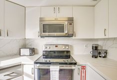 Others 4 Fort Lauderdale Vacation Rental: Walk to Beach!