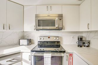 Others 4 Fort Lauderdale Vacation Rental: Walk to Beach!