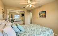 Others 3 Sea La Vie: Sunny Indian Rocks Beach Condo!