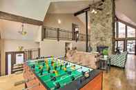 Others Evergreen Retreat + Hot Tub, Mtn Views & Game Room