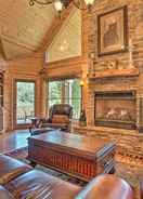 Imej utama Lavish Cabin w/ Deck, Game Room & Mountain Views!