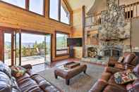 Others Idaho Springs Cabin w/ Gorgeous Mtn Views!