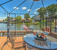 Lainnya 7 Cozy Cottage w/ Boat Launch on Lake Hamilton!