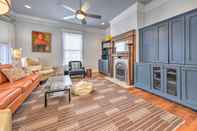 Lain-lain Elegant Raleigh Home w/ Porch, Walk Downtown!