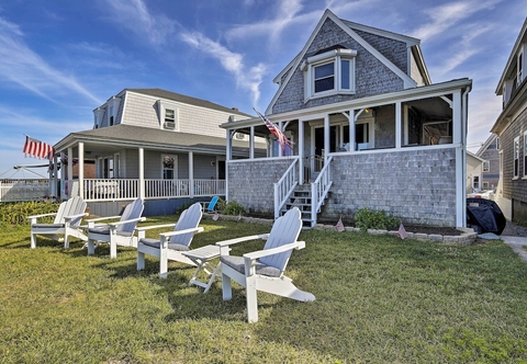 Others Oceanfront Cape Cod Home w/ Porch, Yard + Grill!