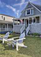 Primary image Oceanfront Cape Cod Home w/ Porch, Yard + Grill!