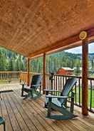 Imej utama Cozy Cabin Escape w/ Mtn Views Near the Red River!