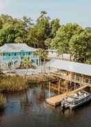 Imej utama Serene Steinhatchee River Home w/ Boat Dock