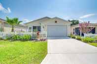 Others Sunny Florida Abode - Pool Access, Golfing & More!