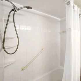 Interior 1 Indian Rocks Beach Cottage, Walk to Beach!, Hotel Pinellas County