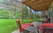 Others 7 Townhome w/ Mtn Views: 1 Block to Downtown Ouray!